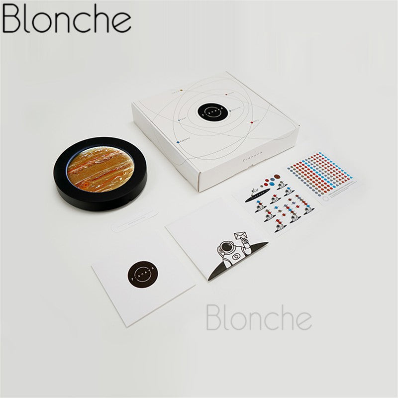 Planeta - Modern Planet LED Touch Light